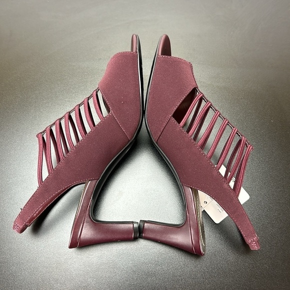 East 5th Neville Burgundy Strappy Heeled Sandals Size 6M Slingback - Picture 4 of 11